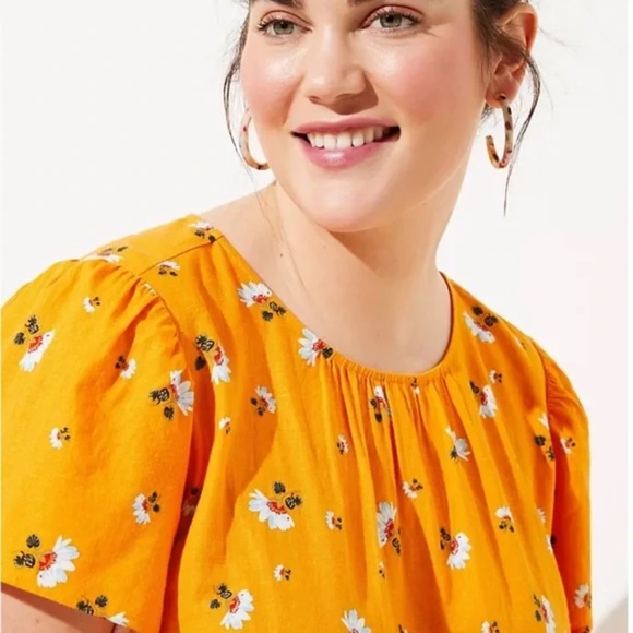 Loft Gold-Orange Top Floral 55% Linen Blend Buttons down Back Flutter Sleeves M - Picture 4 of 8
